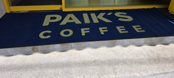 Loop 7 mm logo mat — Cafés, customer photo