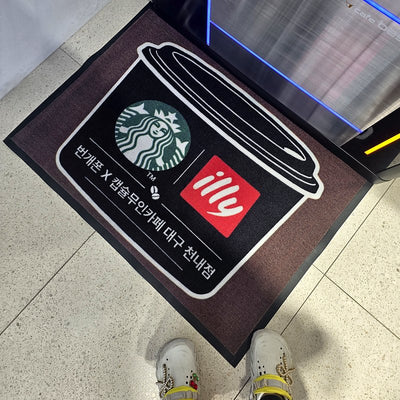 Classic 7 mm custom logo mat at a customer's entrance in Korea, customer photo