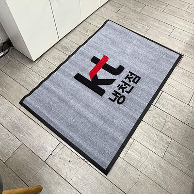 Classic 7 mm custom logo mat at a customer's entrance in Korea, customer photo